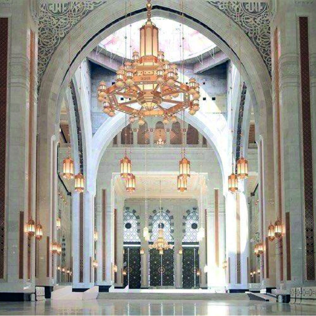 الرواق السعودي بالحرم المكي رخام ابيض كرارة ايطالي